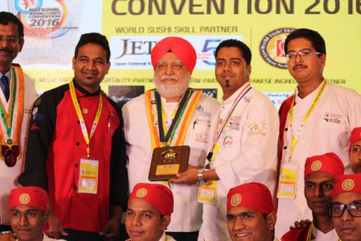 Top Celebrity Chef in Kolhapur, Chef Dev Kasalkar