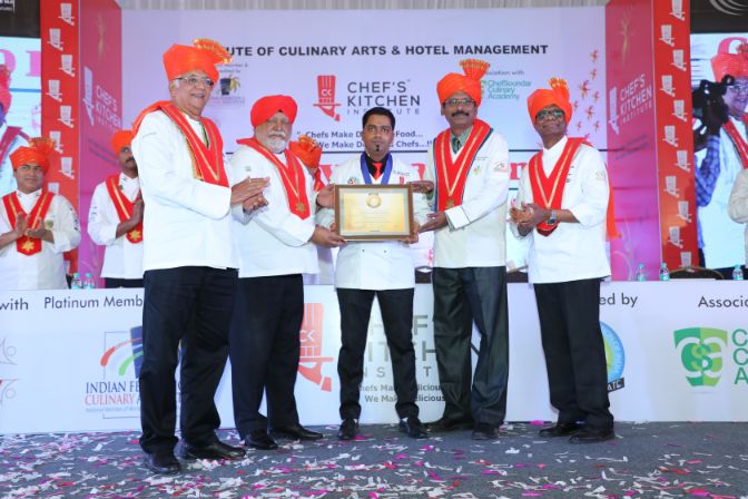 Top Celebrity Chef in Kolhapur, Chef Dev Kasalkar